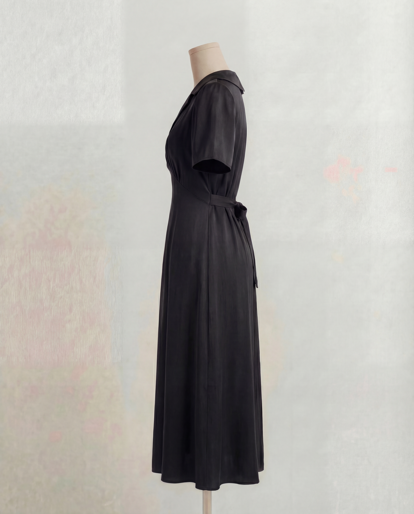 The Aurora Dress in Obsidian Black